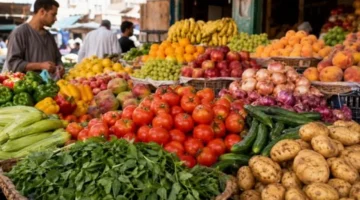 تباين أسعار الخضروات والفاكهة في الأسواق ومنافذ البيع يوم الأربعاء 12 أغسطس